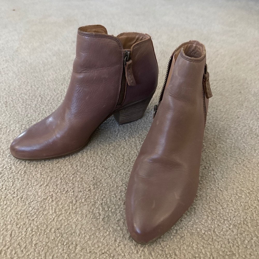 Frye Brown bootie